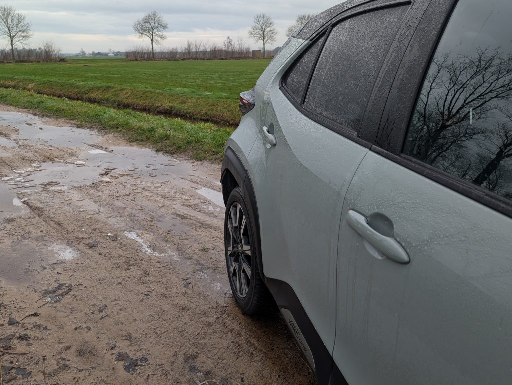 Toyota Yaris Cross: Stadsavonturier met een robuust randje